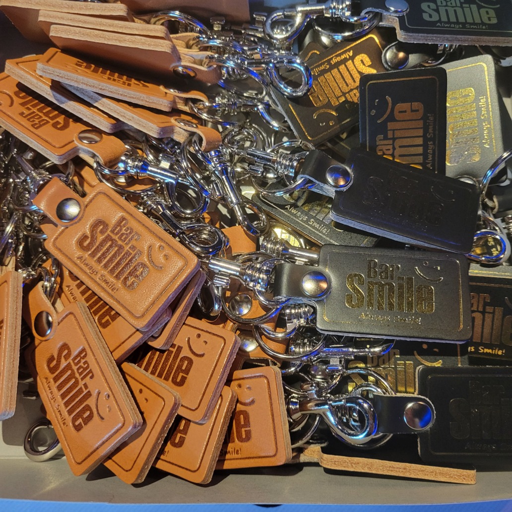 本革キーホルダー